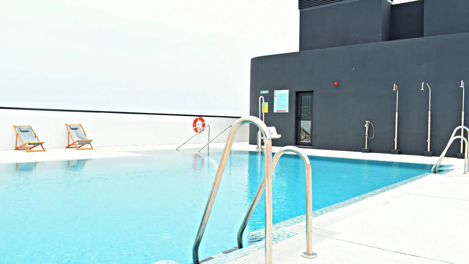 Urban Sky Luxury Apartment In Malaga Spain