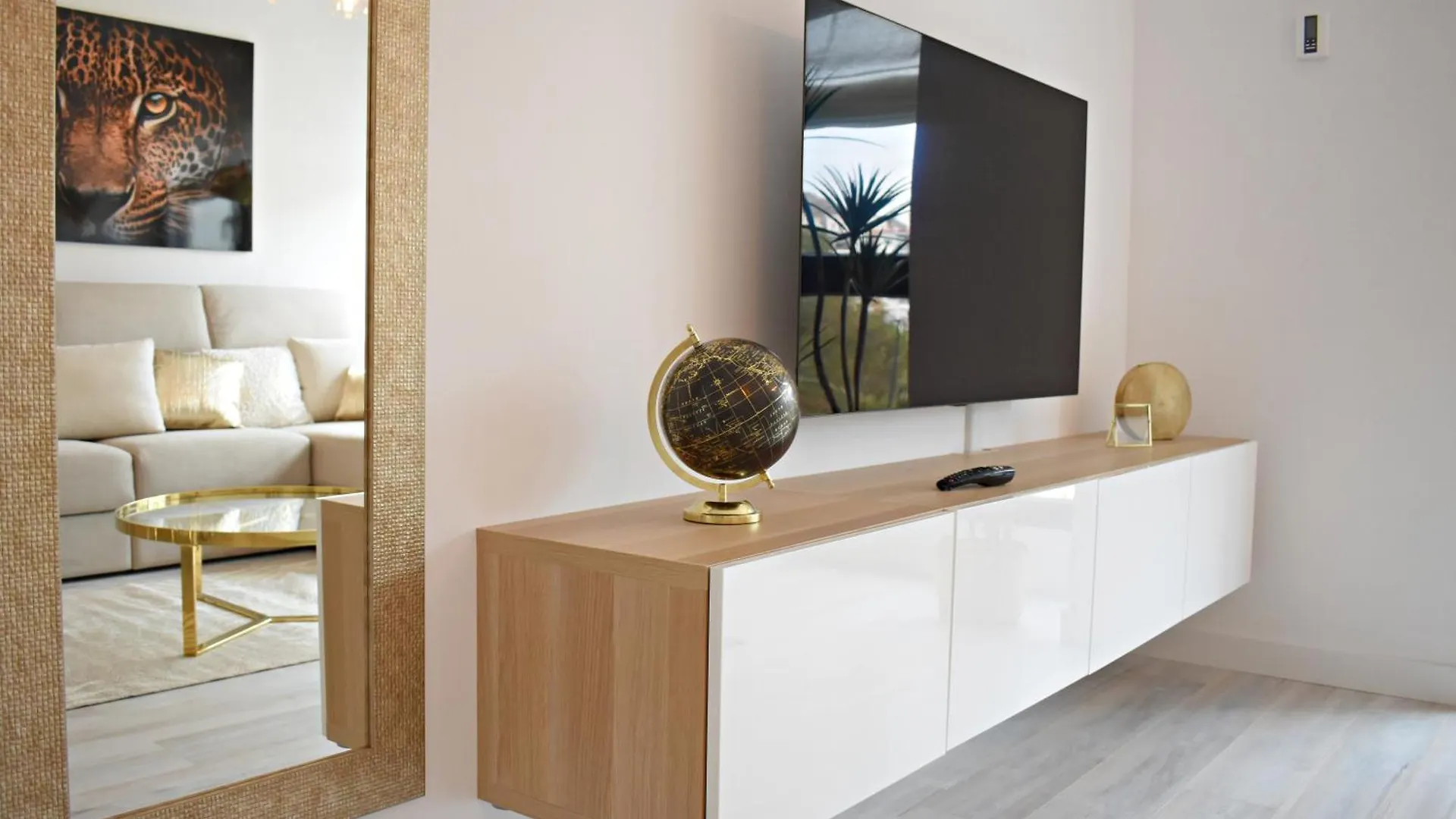 Urban Sky Luxury Apartment In Malaga