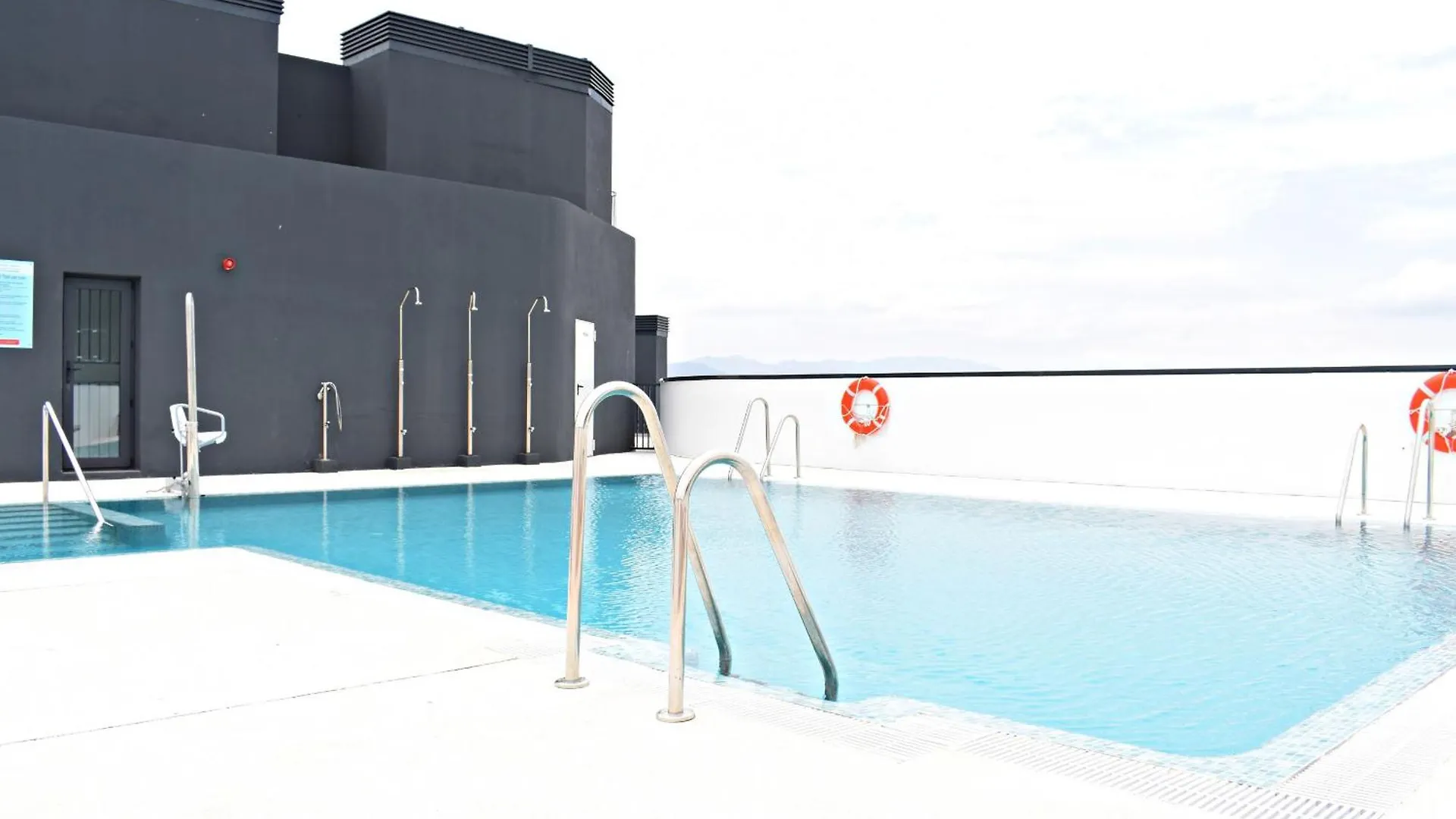 Urban Sky Luxury Apartment In Malaga